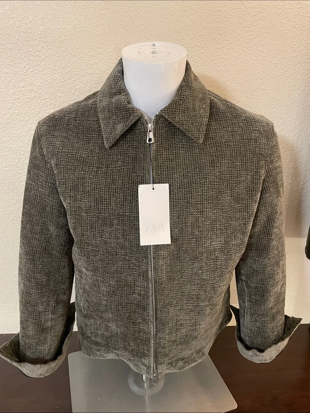 Zara Men's Olive Corduroy Zip Bomber Jacket